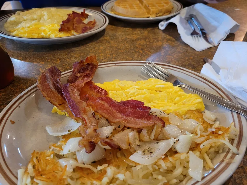 Park Place Restaurant — american restaurant (photo 13)